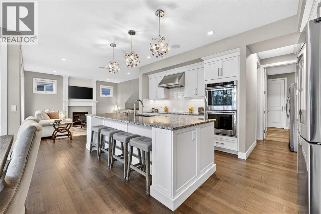 25 Rock Lake Heights Nw, Calgary, Alberta  T3G 0G1 - Photo 9 - A2275743