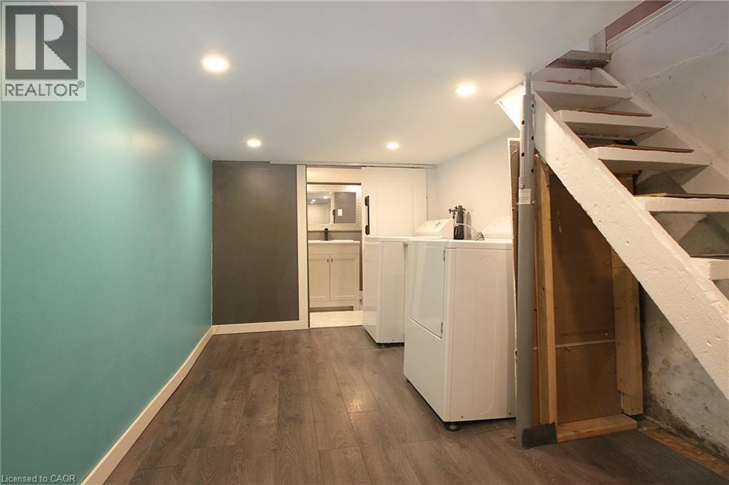129 Hillyard Street, Hamilton, Ontario  L8L 6B5 - Photo 25 - 40802434