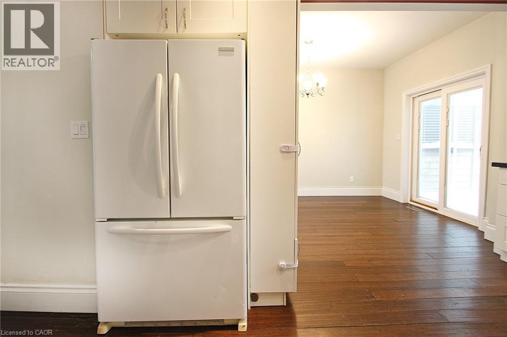 129 Hillyard Street, Hamilton, Ontario  L8L 6B5 - Photo 9 - 40802434