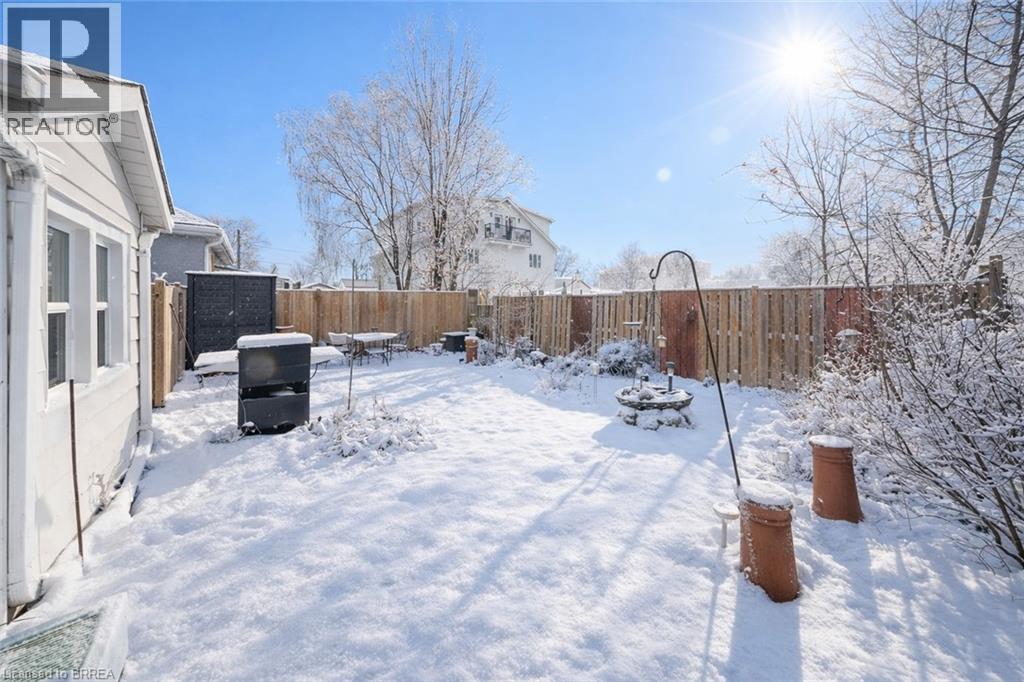 68 Oak Street, Brantford, Ontario  N3T 2B1 - Photo 22 - 40801328