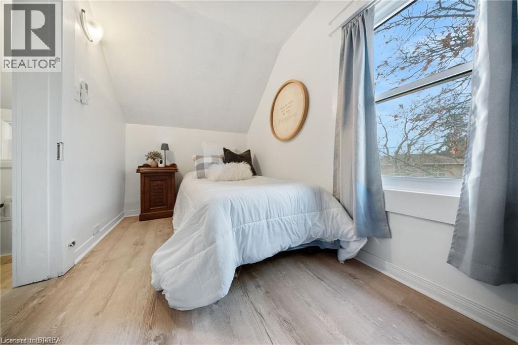 68 Oak Street, Brantford, Ontario  N3T 2B1 - Photo 21 - 40801328