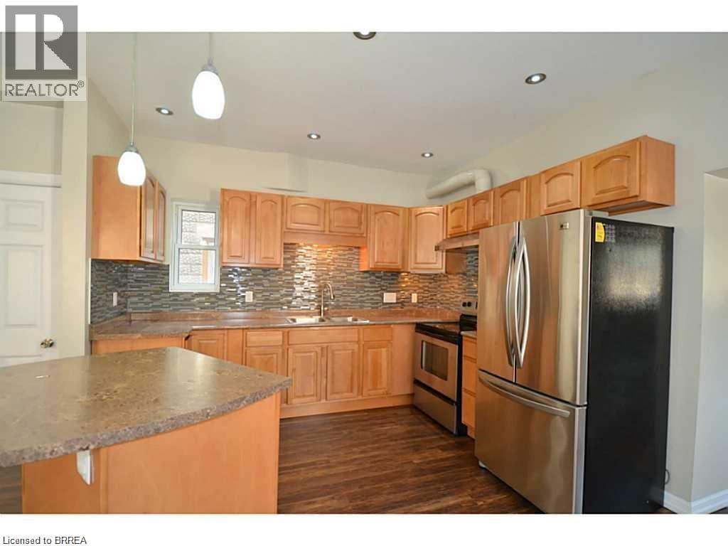40 Spring Street, Brantford, Ontario  N3T 4M5 - Photo 7 - 40802233