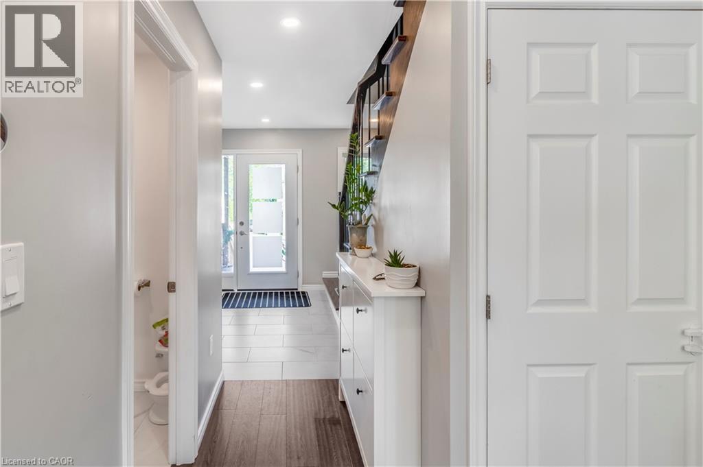 25555 Maple Beach Road, Brock, Ontario  L0K 1A0 - Photo 2 - 40802376