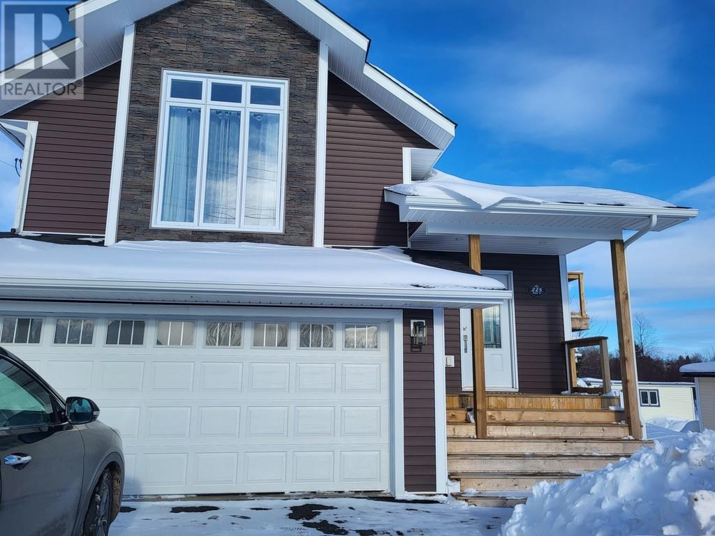 228 Main Street, Grand Falls Windsor, Newfoundland & Labrador