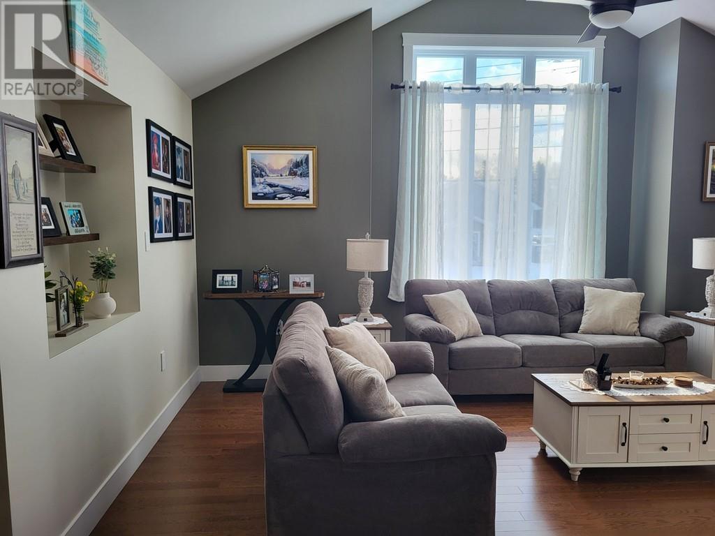 228 Main Street, Grand Falls Windsor, Newfoundland & Labrador  A2B 1J8 - Photo 2 - 1294289