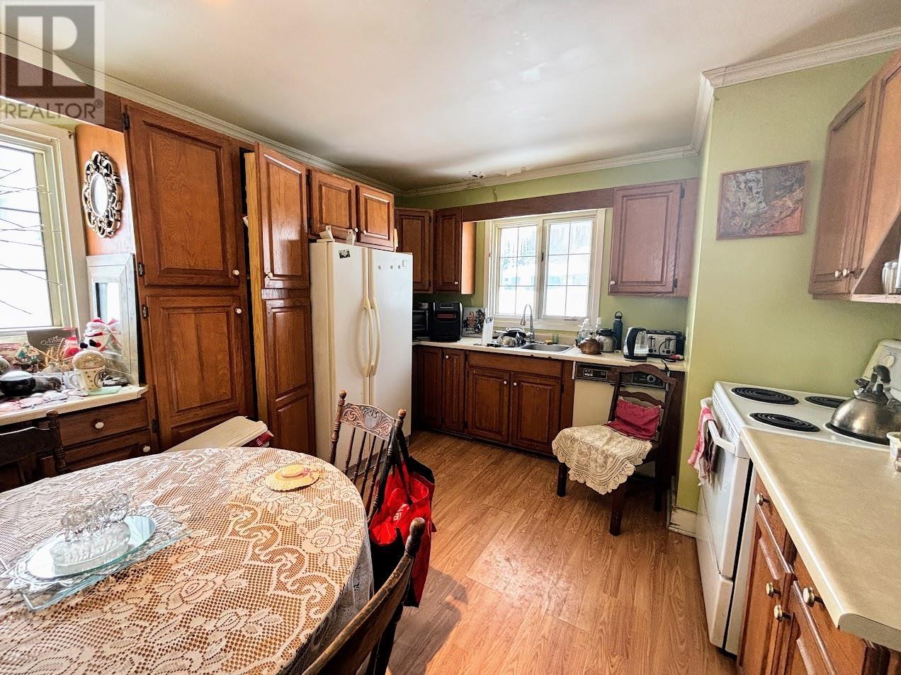 7 Mona Dr, Manitouwadge, Ontario  P0T 2C0 - Photo 5 - TB2600161