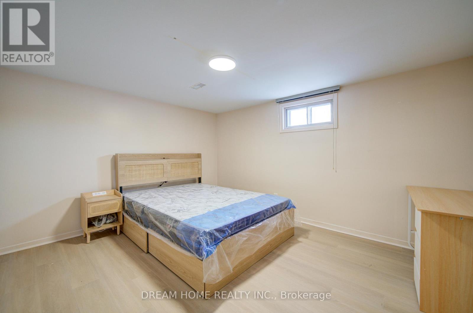 Bsmt Room A - 40 Marathon Crescent, Toronto (Newtonbrook West), Ontario  M2R 2L7 - Photo 2 - C12754288