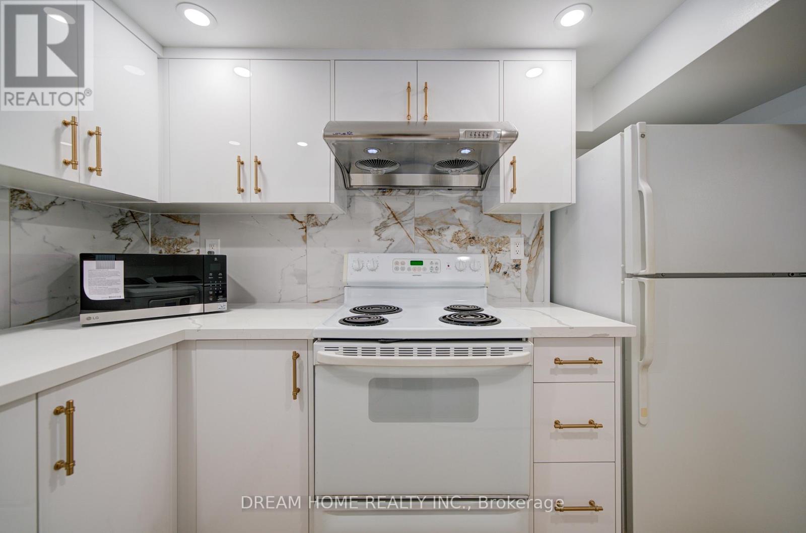 Bsmt Room A - 40 Marathon Crescent, Toronto (Newtonbrook West), Ontario  M2R 2L7 - Photo 6 - C12754288