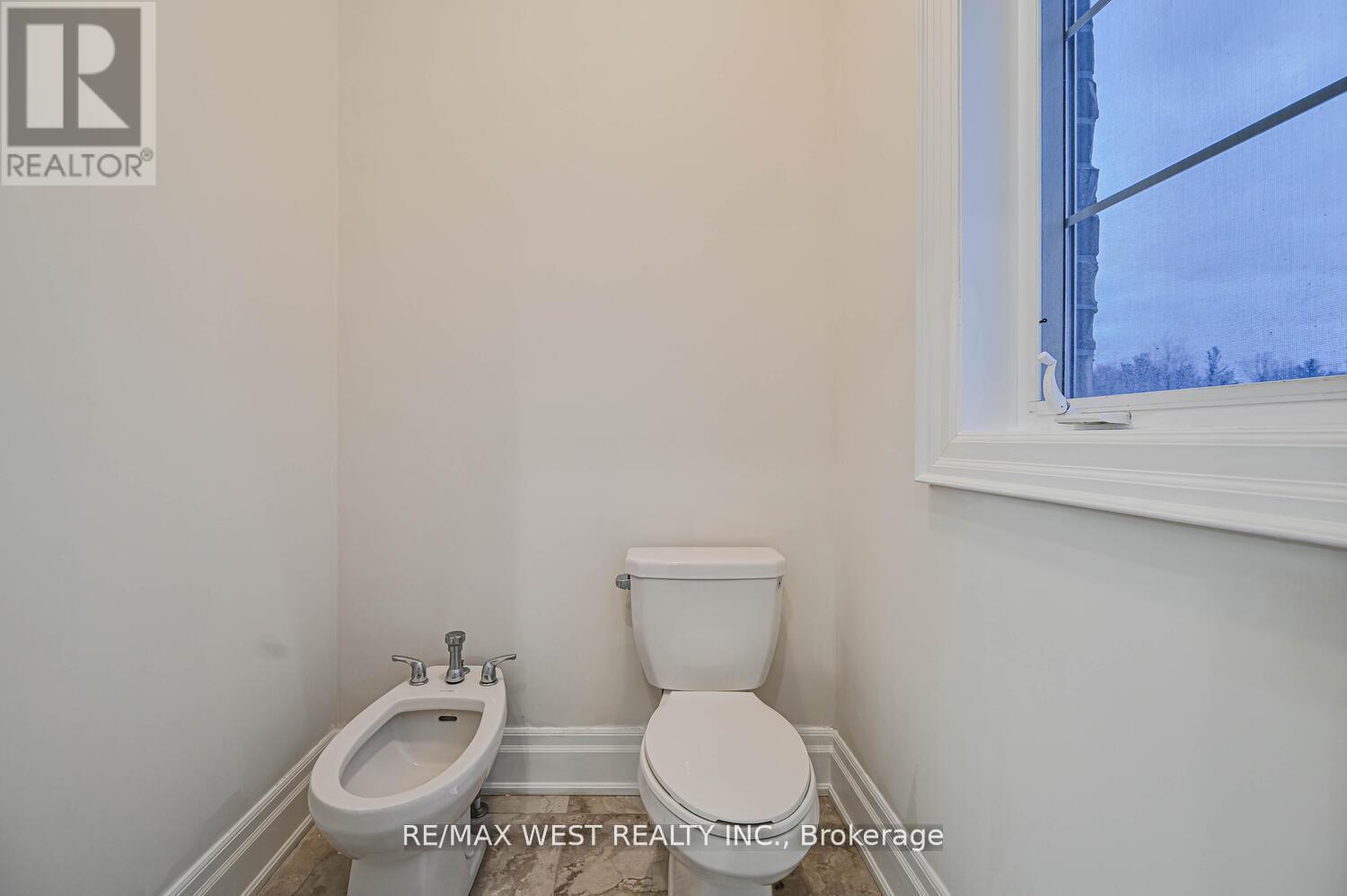 293 Torrey Pines Road, Vaughan, Ontario  L4H 3X3 - Photo 20 - N12721518