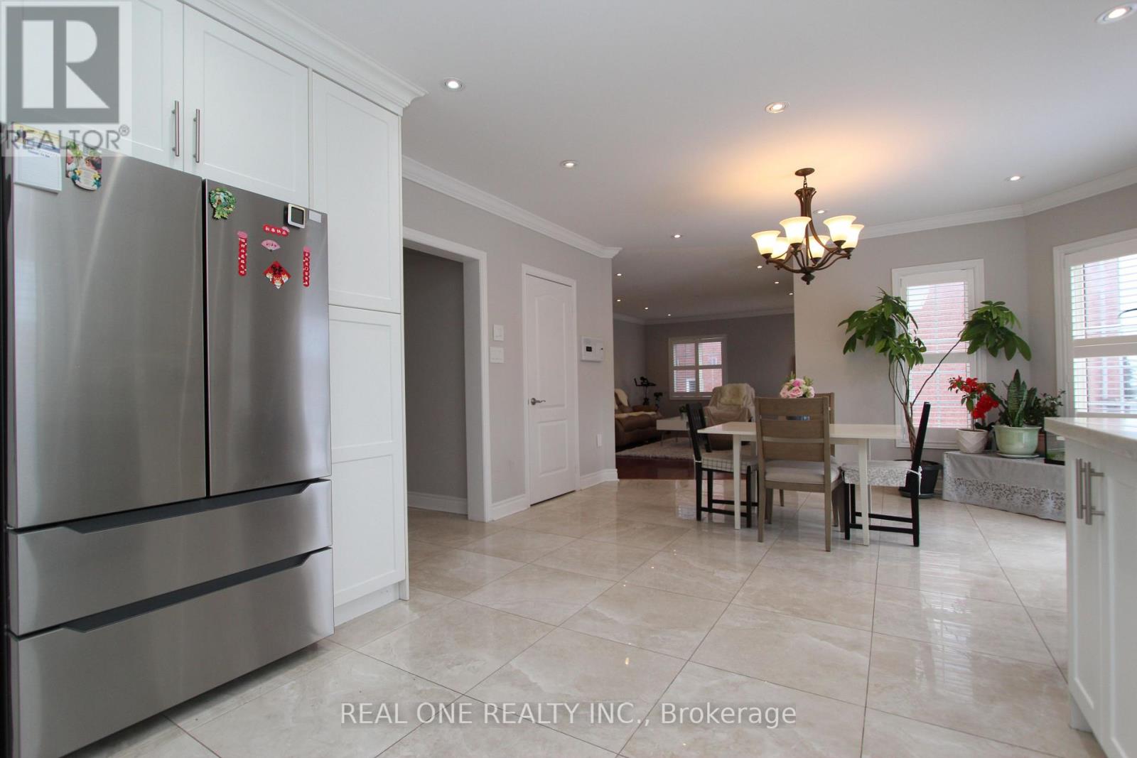 2 Delisle Street, Richmond Hill, Ontario  L4S 2R3 - Photo 15 - N12756256