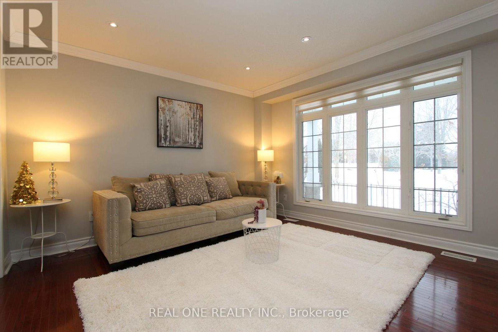 2 Delisle Street, Richmond Hill, Ontario  L4S 2R3 - Photo 5 - N12756256