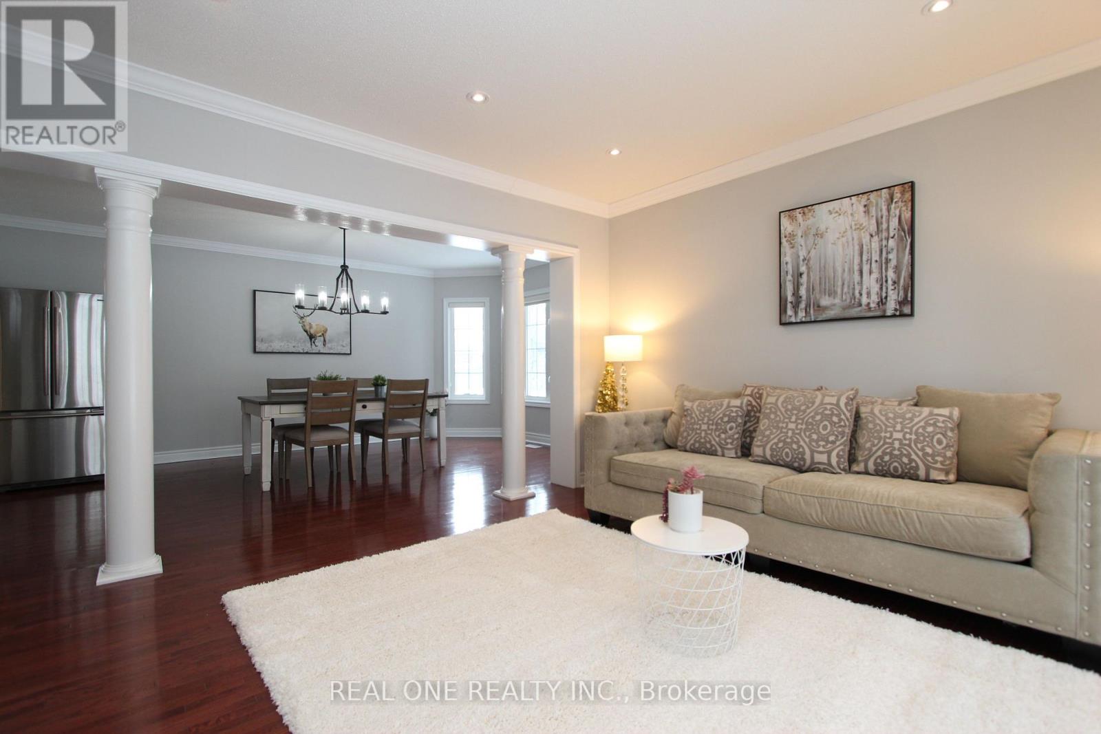 2 Delisle Street, Richmond Hill, Ontario  L4S 2R3 - Photo 8 - N12756256