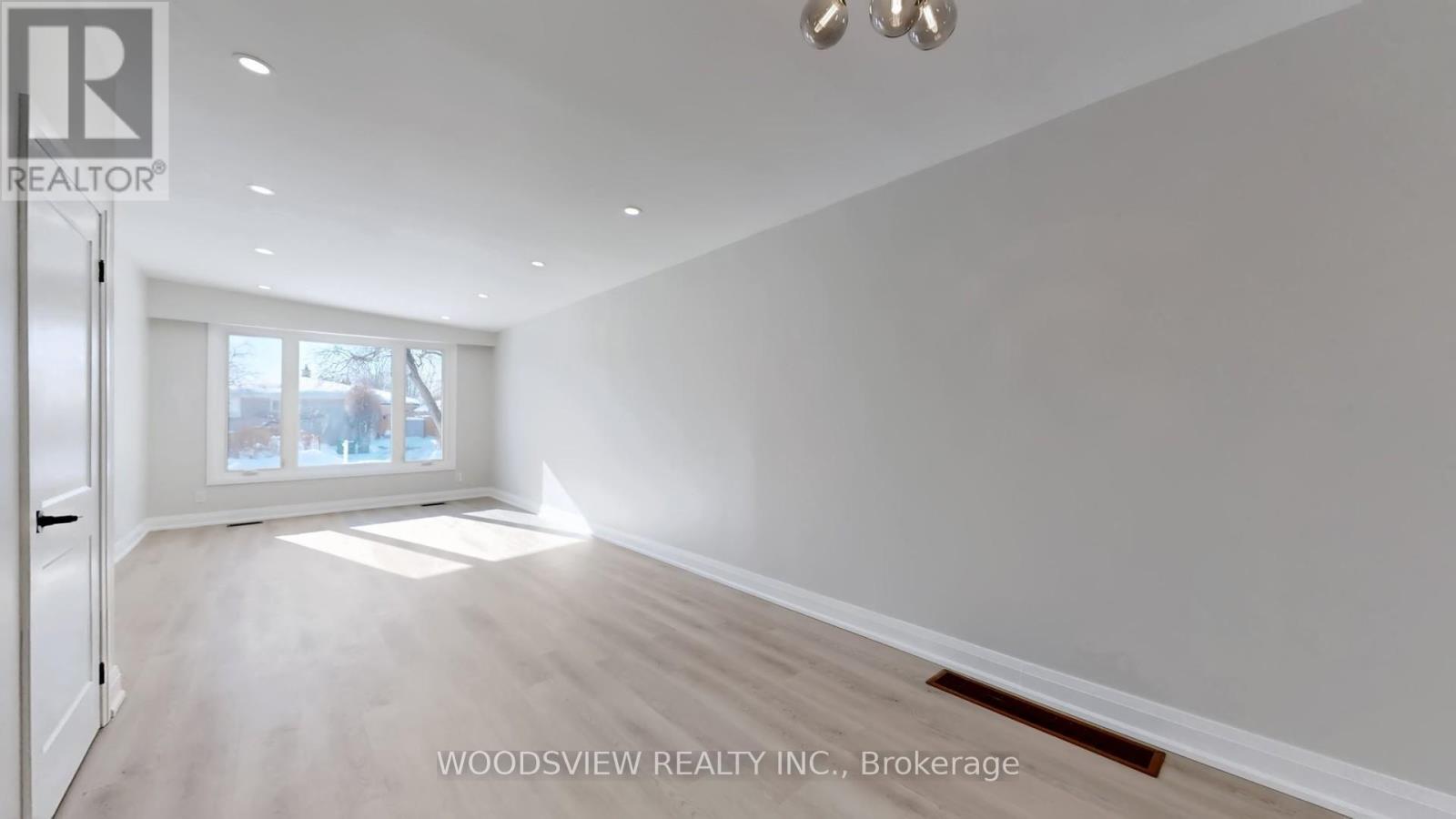 56 Niantic Crescent, Toronto (Parkwoods-Donalda), Ontario  M3A 2H7 - Photo 9 - C12746646