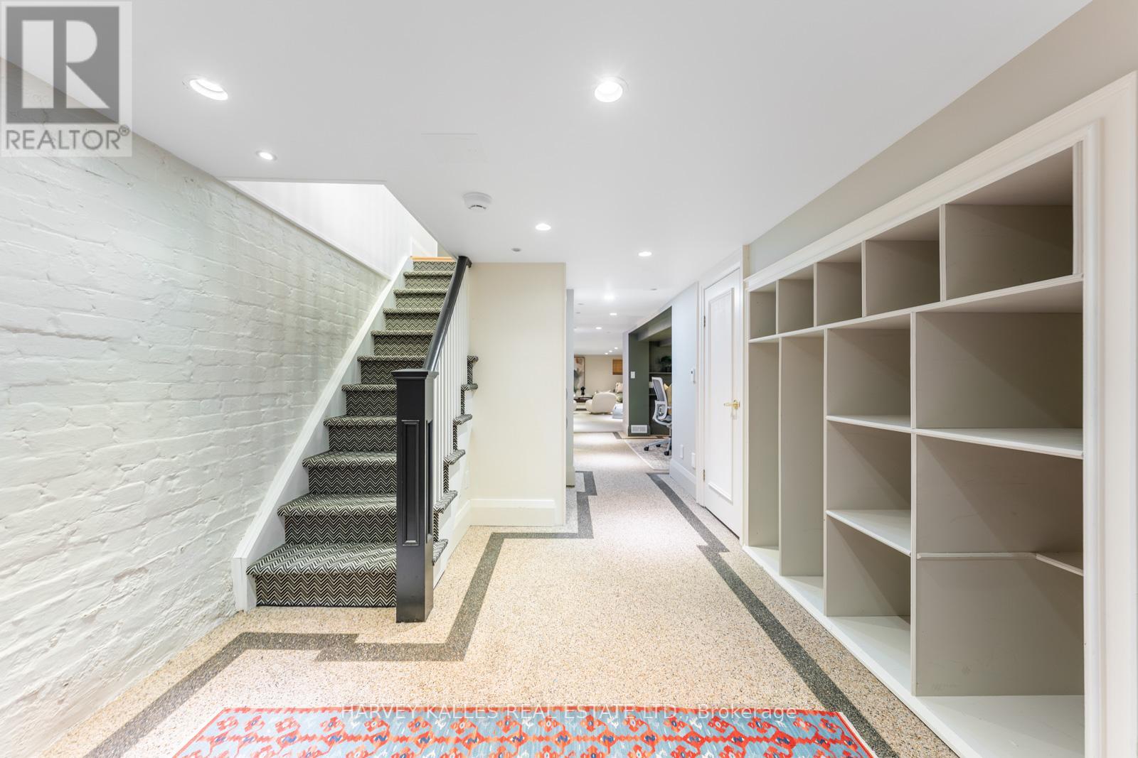 120 Fairlawn Avenue, Toronto, Ontario  M5M 1S8 - Photo 37 - C12754484