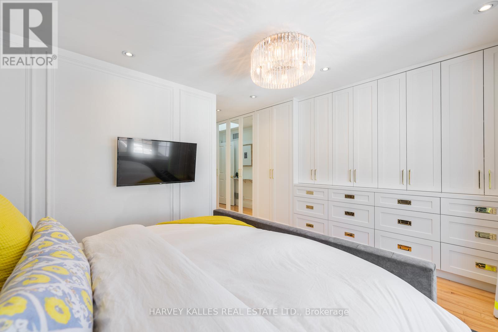 120 Fairlawn Avenue, Toronto, Ontario  M5M 1S8 - Photo 31 - C12754484