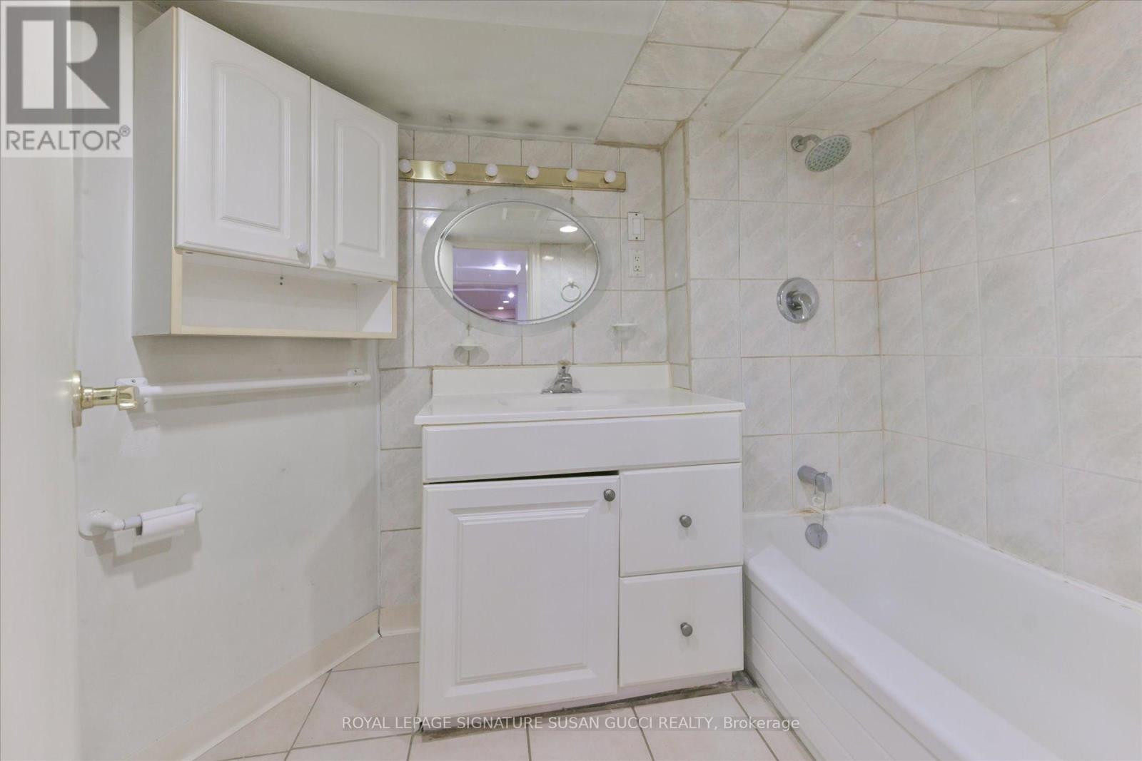 218 Floyd Avenue, Toronto (Danforth Village-East York), Ontario  M4J 2J1 - Photo 20 - E12754474