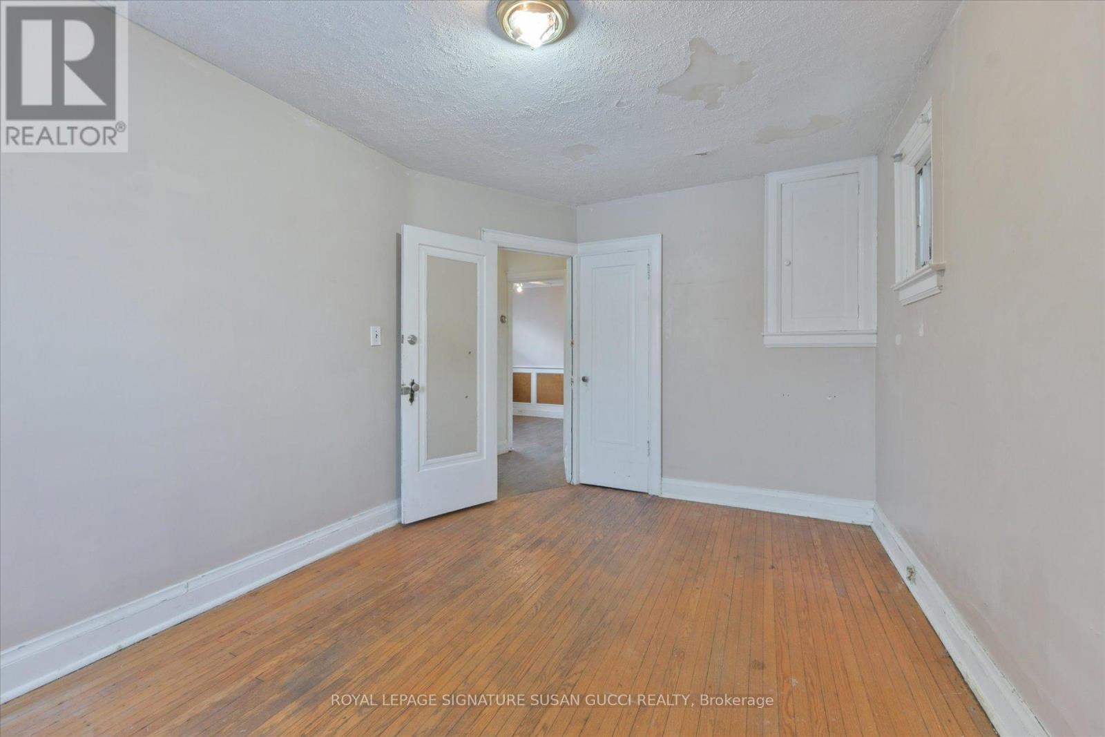 218 Floyd Avenue, Toronto (Danforth Village-East York), Ontario  M4J 2J1 - Photo 13 - E12754474