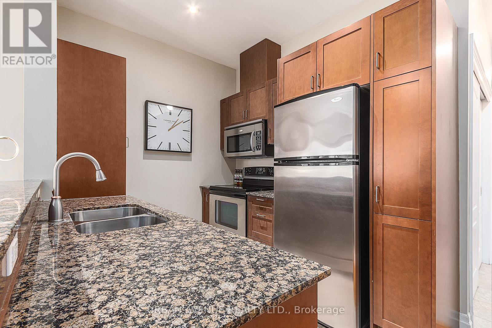 707 - 44 Bond Street W, Oshawa (O'neill), Ontario  L1G 6R2 - Photo 6 - E12754378