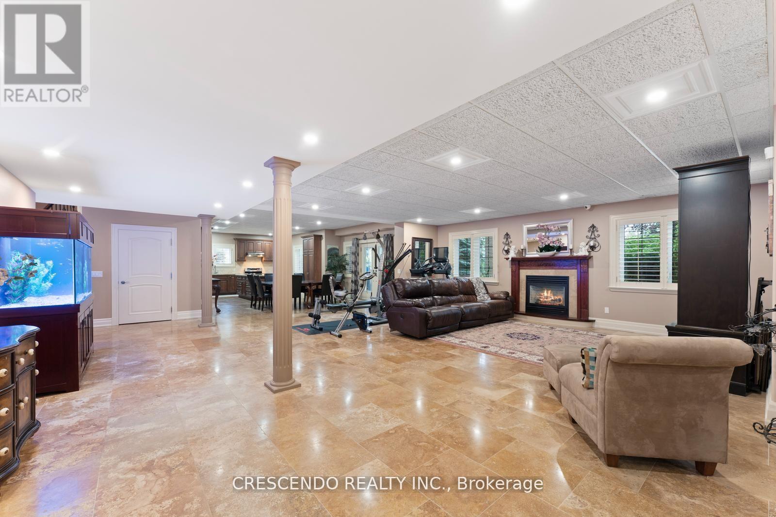 2 Prince Adam Court, King, Ontario  L7B 1M1 - Photo 32 - N12754374