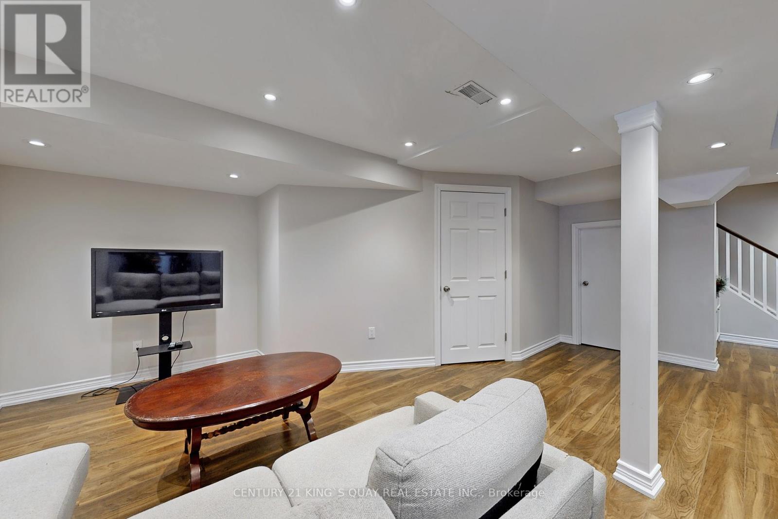 521 Mcgregor Farm Trail, Newmarket (Glenway Estates), Ontario  L3X 0H7 - Photo 22 - N12754394