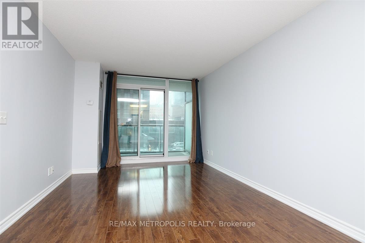 321 - 51 Lower Simcoe Street, Toronto, Ontario  M5J 3A4 - Photo 3 - C12553366