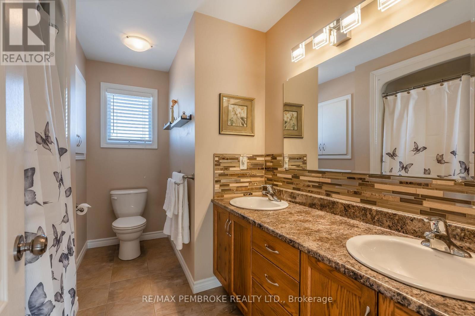 41 Oak Avenue, Petawawa, Ontario  K8H 0B5 - Photo 20 - X12754144