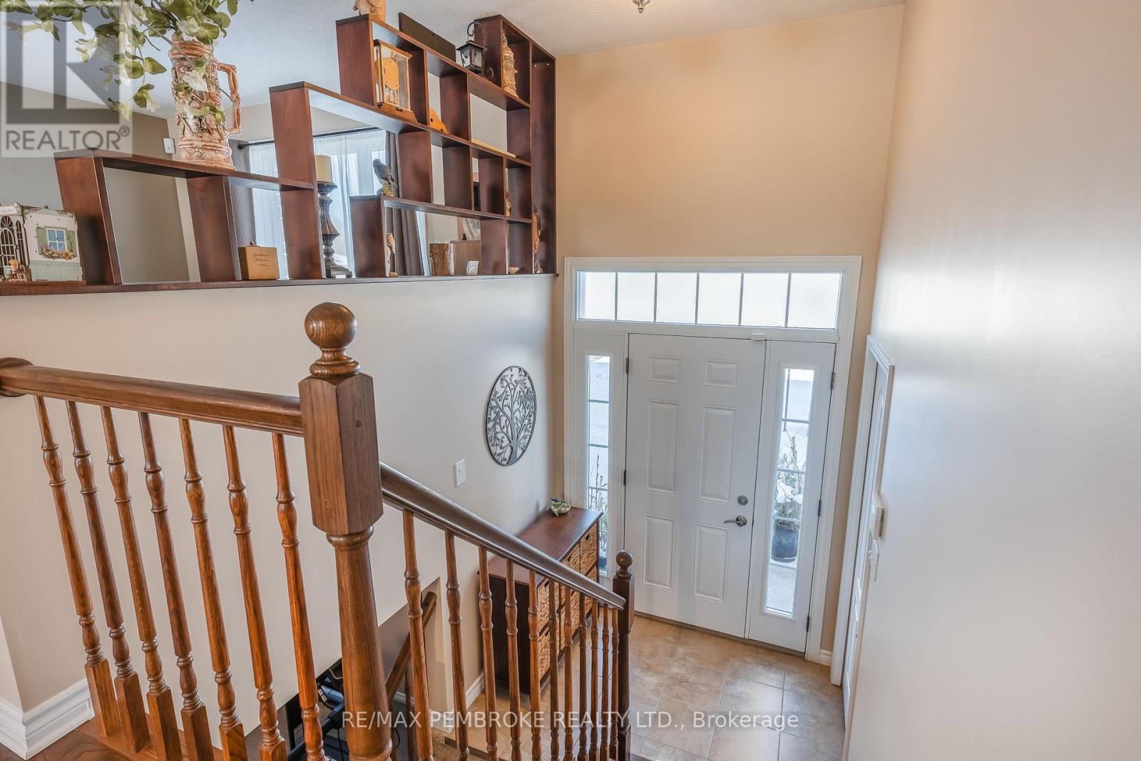 41 Oak Avenue, Petawawa, Ontario  K8H 0B5 - Photo 5 - X12754144