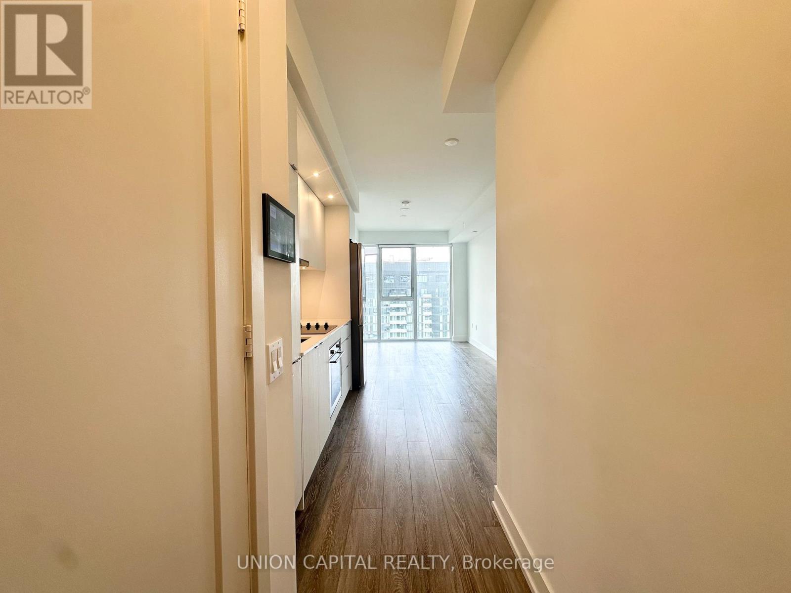 4102 - 30 Inn On The Park Drive, Toronto, Ontario  M3C 0P7 - Photo 6 - C12754560