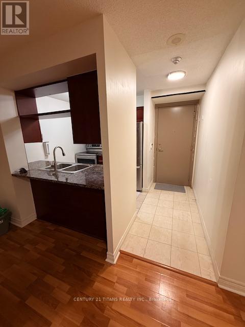 809 - 60 Town Centre Court, Toronto, Ontario  M1P 0B1 - Photo 6 - E12694460