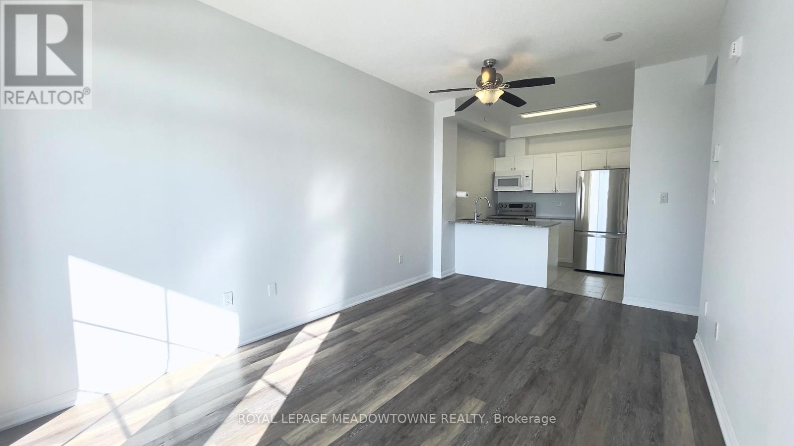 416 - 84 Aspen Springs Drive, Clarington, Ontario  L1C 0V3 - Photo 9 - E12754554