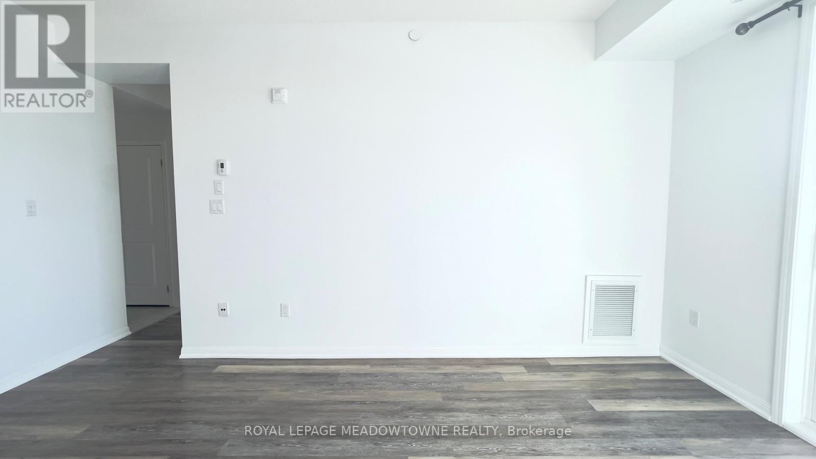 416 - 84 Aspen Springs Drive, Clarington, Ontario  L1C 0V3 - Photo 6 - E12754554