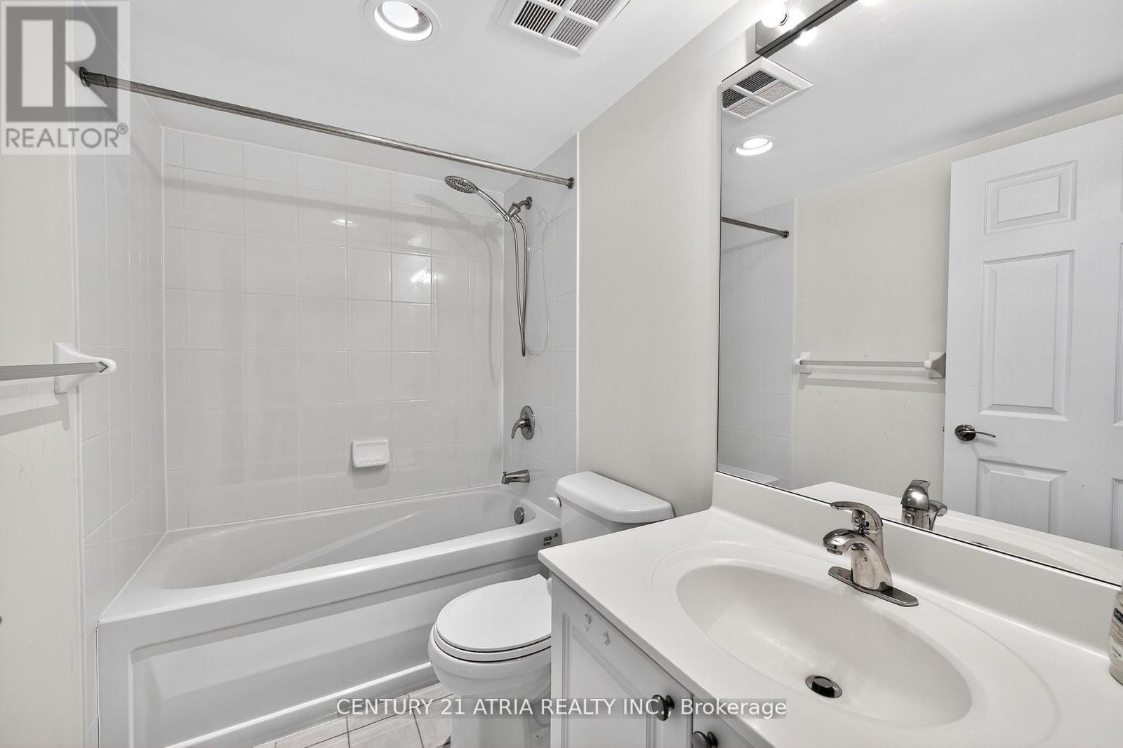 716 - 8 Mondeo Drive, Toronto (Dorset Park), Ontario  M1P 5C7 - Photo 25 - E12754326