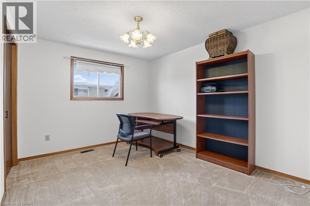 49 Century Hill Drive, Kitchener, Ontario  N2E 2E3 - Photo 27 - 40802849