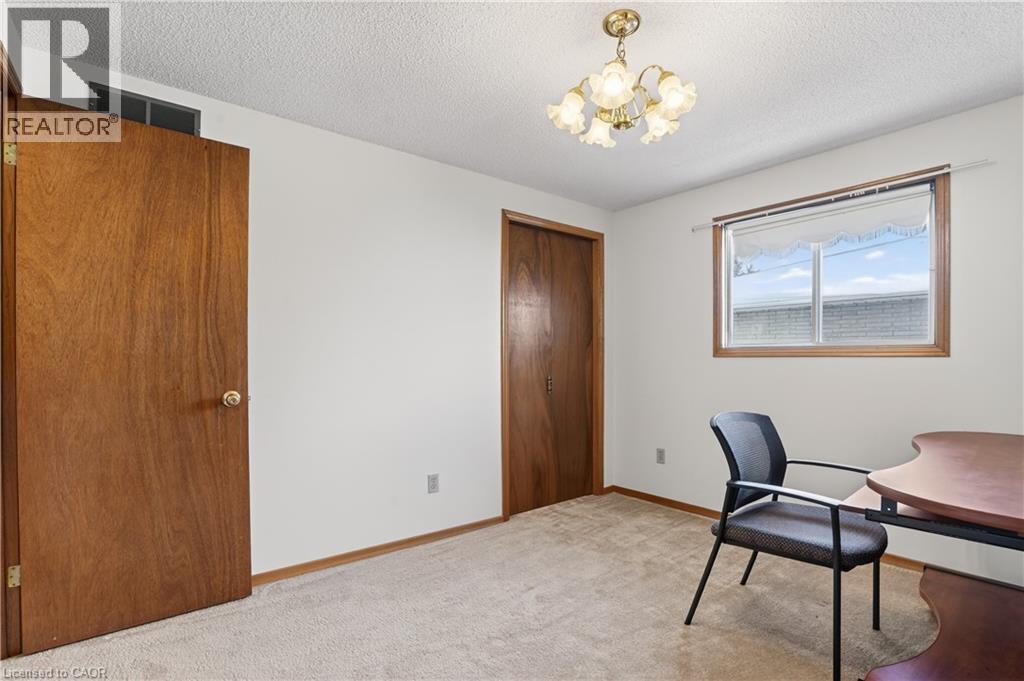 49 Century Hill Drive, Kitchener, Ontario  N2E 2E3 - Photo 28 - 40802849