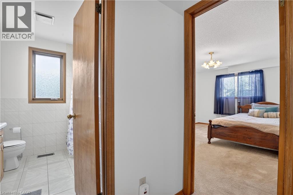 49 Century Hill Drive, Kitchener, Ontario  N2E 2E3 - Photo 38 - 40802849