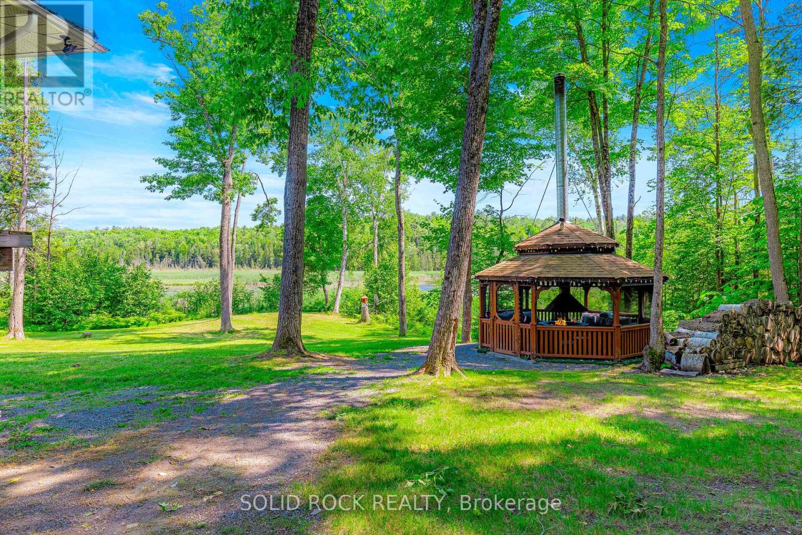 261 Lacourse Lane, Lanark Highlands, Ontario  K0A 3L0 - Photo 9 - X12750474