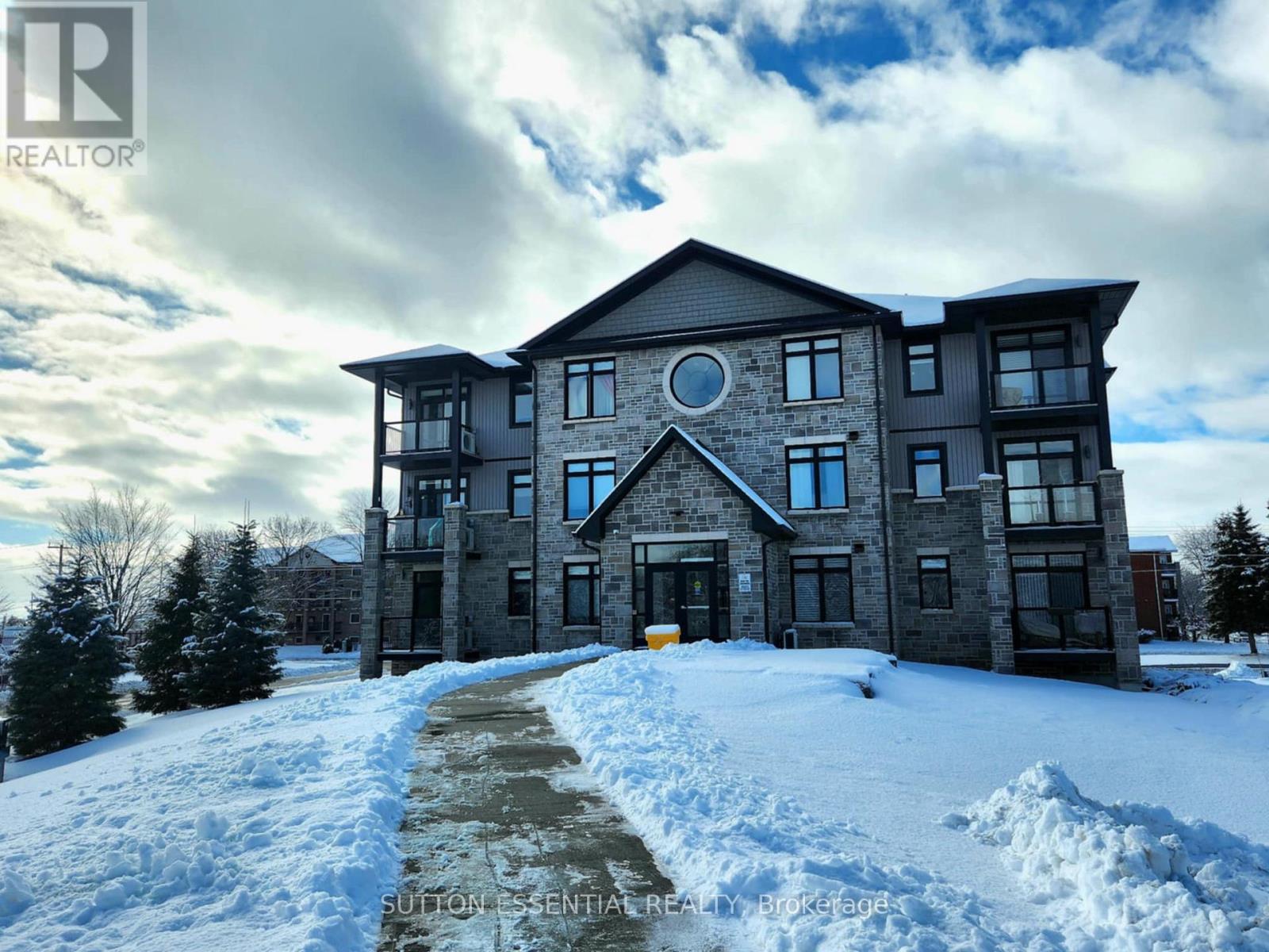 102 - 1109 Millwood Avenue, Brockville, Ontario  K6V 0C7 - Photo 2 - X12754686