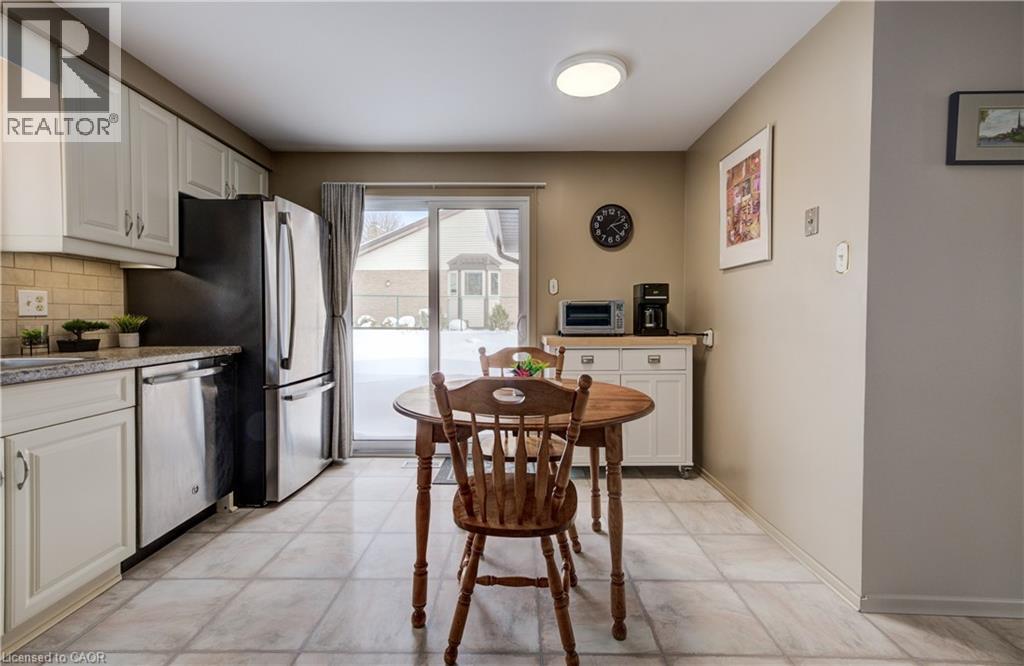 168 Oneida Place, Kitchener, Ontario  N2A 3G4 - Photo 12 - 40802000