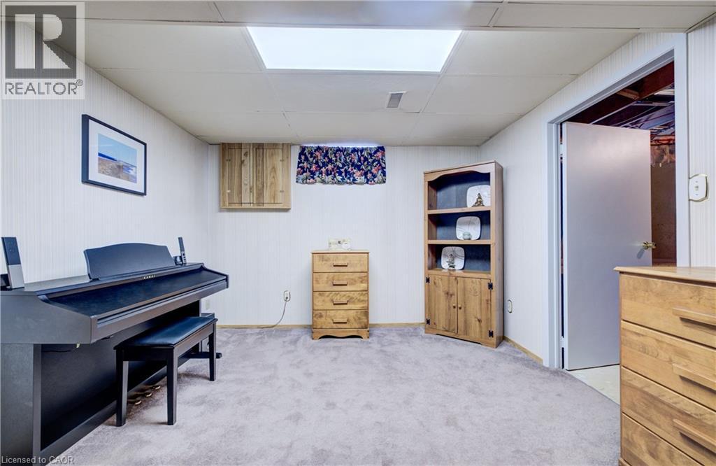 168 Oneida Place, Kitchener, Ontario  N2A 3G4 - Photo 30 - 40802000