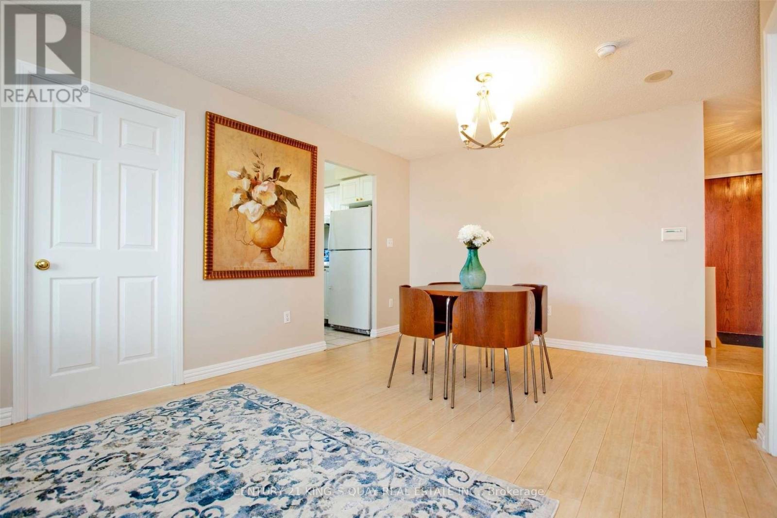 2303 - 1 Pemerton Avenue, Toronto, Ontario  M2M 4L9 - Photo 9 - C12751052