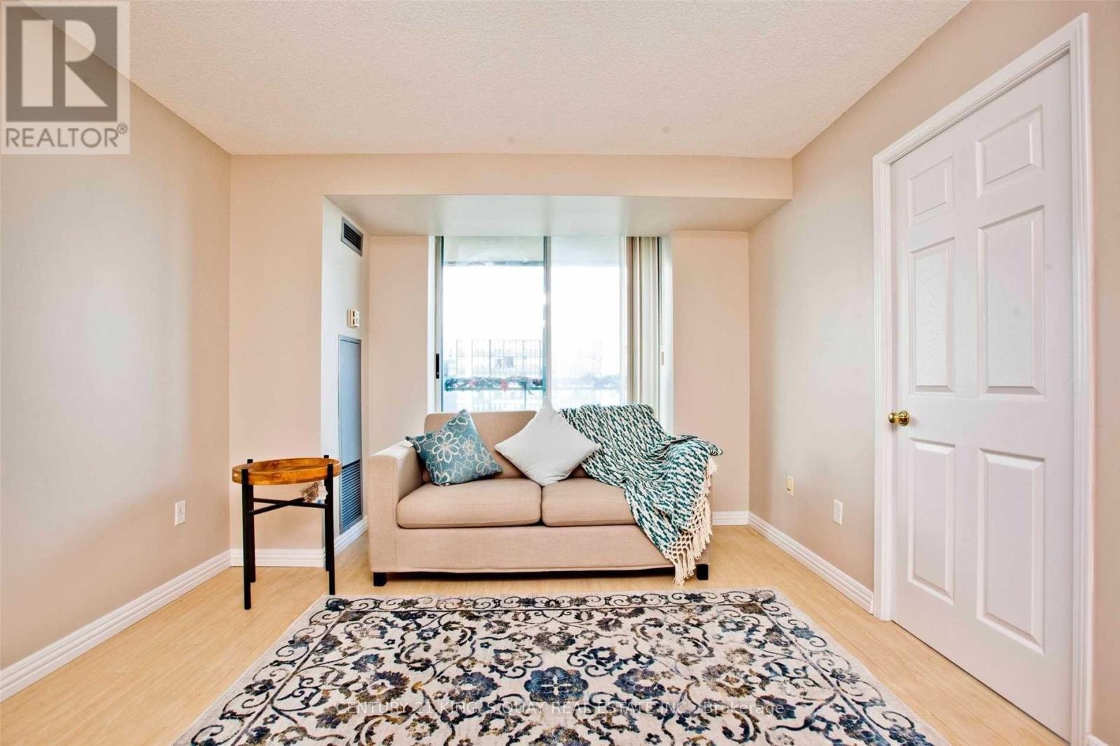 2303 - 1 Pemerton Avenue, Toronto, Ontario  M2M 4L9 - Photo 7 - C12751052