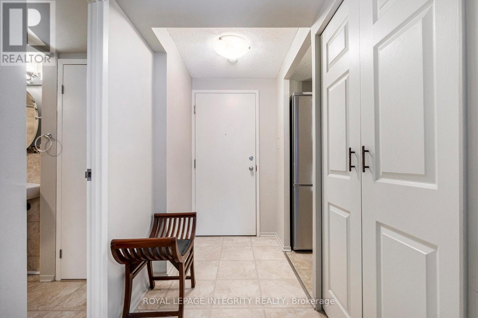 210 - 1025 Grenon Avenue, Ottawa, Ontario  K2B 8S5 - Photo 24 - X12548566