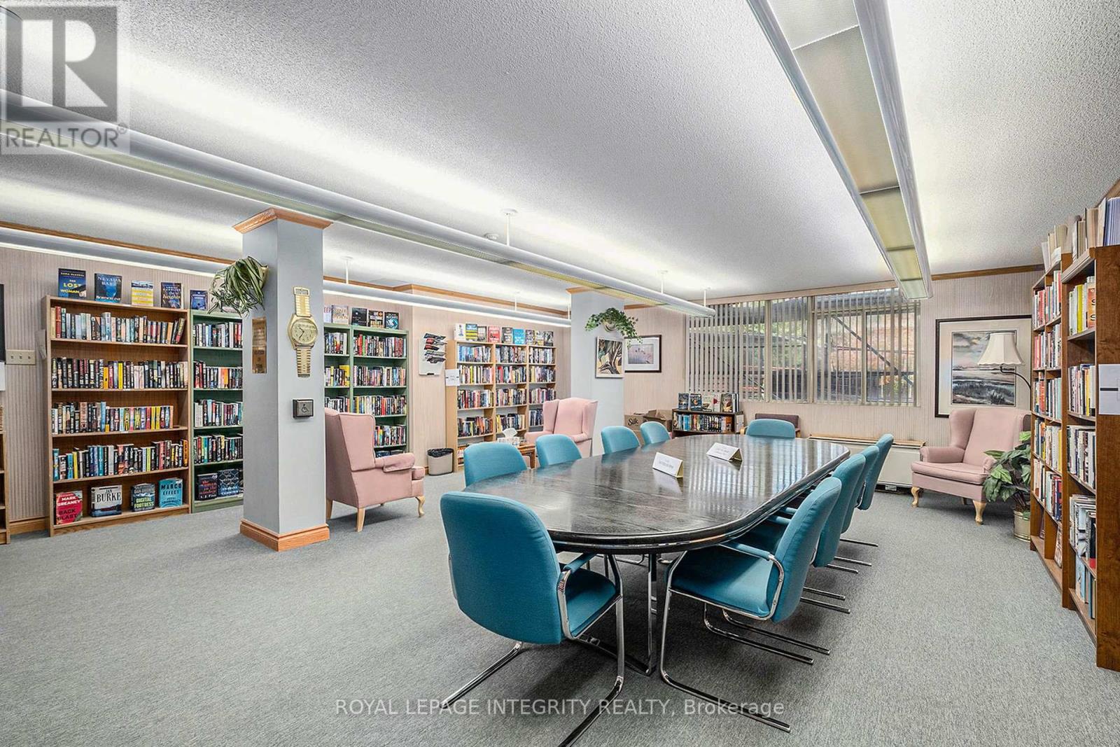 210 - 1025 Grenon Avenue, Ottawa, Ontario  K2B 8S5 - Photo 33 - X12548566