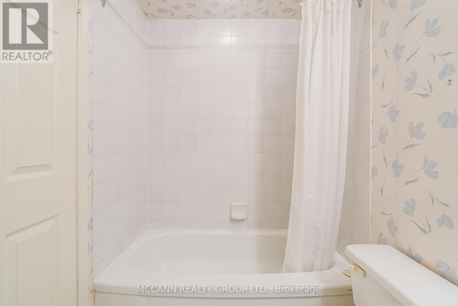 901 - 2900 Yonge Street, Toronto, Ontario  M4N 3N8 - Photo 38 - C12754606