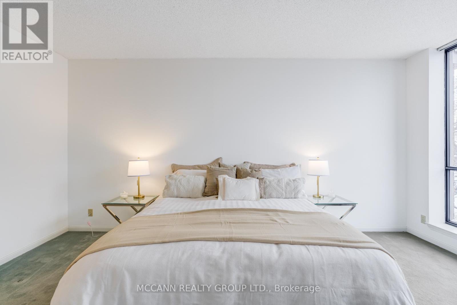 901 - 2900 Yonge Street, Toronto, Ontario  M4N 3N8 - Photo 28 - C12754606