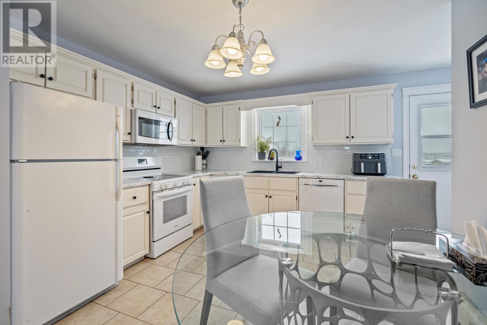 20 Ducks Landing, Stratford, Prince Edward Island  C1B 2X8 - Photo 10 - 202602085