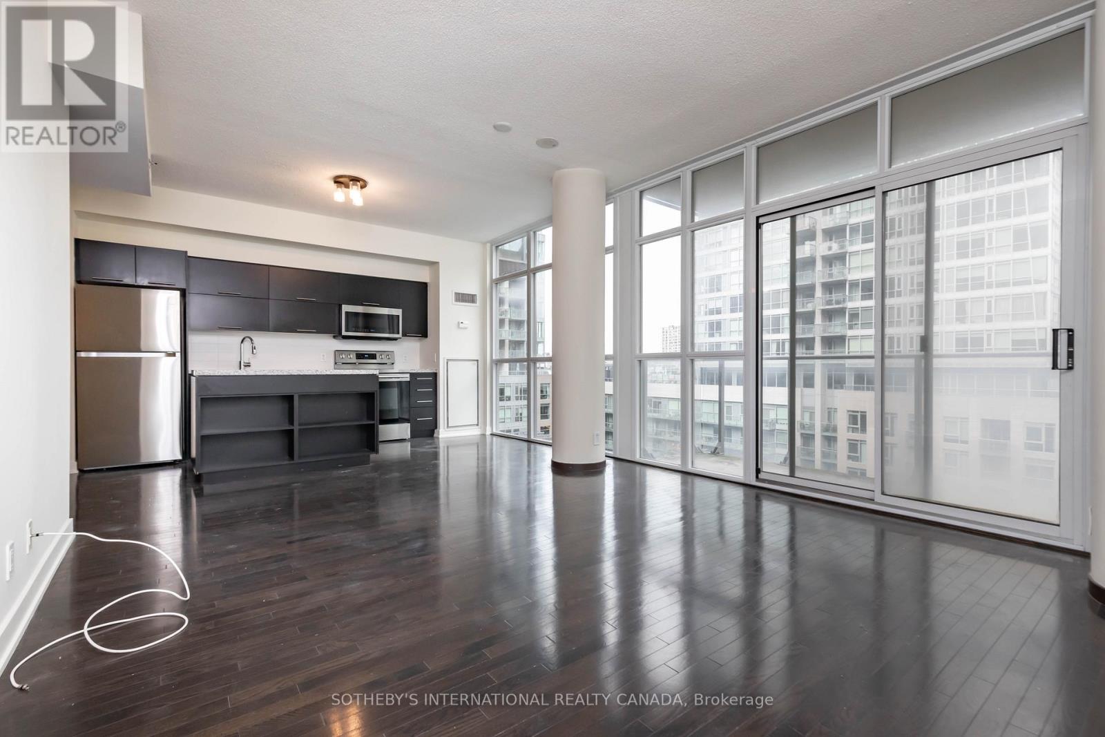 1117 - 21 Nelson Street, Toronto (Waterfront Communities), Ontario  M5V 1T8 - Photo 2 - C12754792