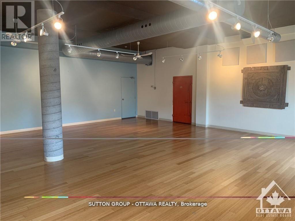 52 Armstrong Street W, Ottawa, Ontario  K1Y 2V6 - Photo 14 - X12754318