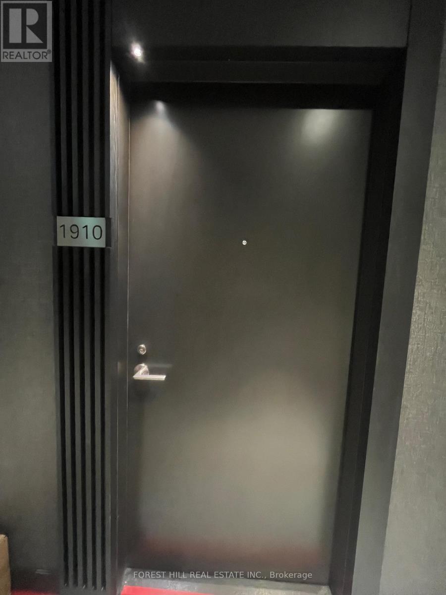 1910S - 110 BROADWAY AVENUE, Toronto, Ontario