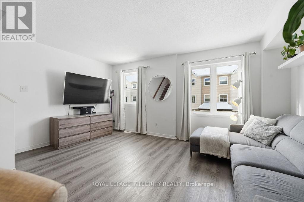 404 Sadar Private, Ottawa, Ontario  K2J 3T3 - Photo 14 - X12754370